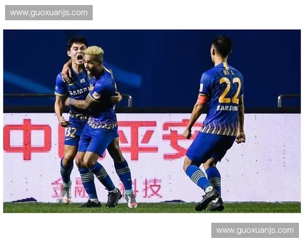 苏宁鏖战恒大巅峰对决引爆全场激情时刻深度回顾精彩瞬间全景解析